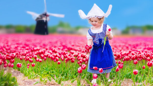 Wallpaper Beautiful, White, Girl, And, Background, Standing, Blue, With, Child, Desktop, Windmill, Hat, Pink, Flowers, Cute, Sky