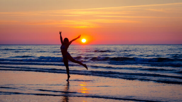 Wallpaper Alone, Background, Girl, Standing, Silhouette, Beach