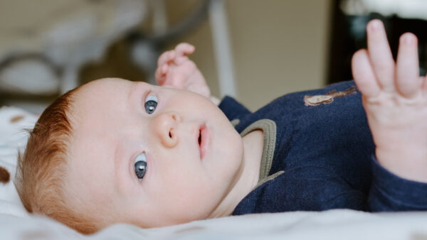 Wallpaper Desktop, Cute, Baby, With, Bed, Lying, Blue, Dress