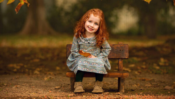 Wallpaper Sitting, Bench, Wood, Girl, Little, Small, Cute, Smiley