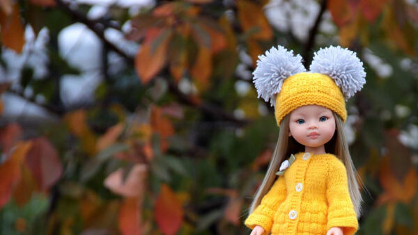 Wallpaper Knitted, Blur, Dress, Cap, Background, Cute, Woolen, And, Wearing, Baby, Yellow, Autumn, Doll