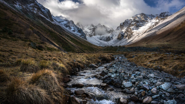 Wallpaper Mountains, Water, Desktop, Bushes, Mobile, Nature, Grass, With, Stream, Landscape, Snow, Covered, View, Dry, Fog, Stones