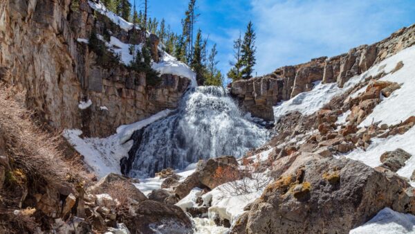 Wallpaper During, Green, Background, Trees, Mobile, Blue, Mountains, Stones, Waterfall, Daytime, Rock, View, Nature, Sky, Landscape, Snow, Desktop