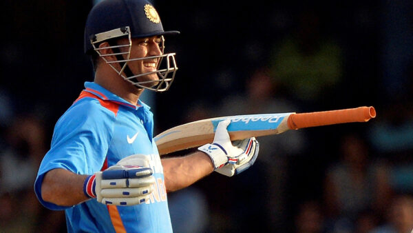 Wallpaper Helmet, Smiley, Blue, Wearing, Bat, Dress, With, Sports, Dhoni, And