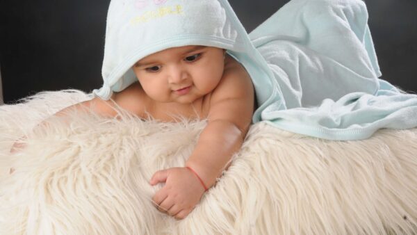 Wallpaper Desktop, Towel, Covered, Baby, Down, Smiley, Woolen, Cute, Lying, Boy, With, Bed, Head, Mobile