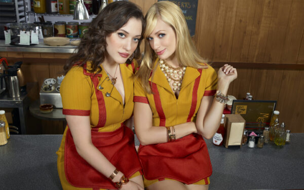 Wallpaper Broke, Girls