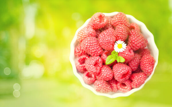 Wallpaper Raspberries