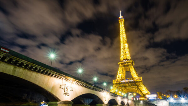 Wallpaper Bridge, View, Tower, Paris, Lighting, And, Travel, Yellow, Dark, Background, Clouds, Eiffel, With, Sky, Side, Desktop