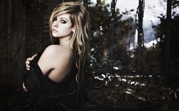 Wallpaper Avril, Lavigne, Goodbye, Lullaby
