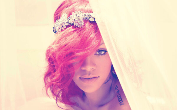 Wallpaper Loud, Rihanna