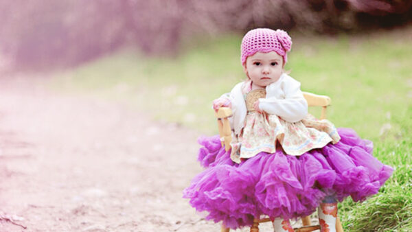 Wallpaper Baby, Woolen, Background, Dress, Wearing, Knit, Cap, Cute, Chair, Purple, And, Sitting, Blur, Girl, Desktop