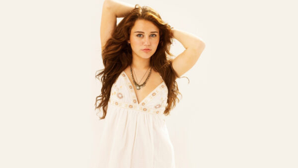 Wallpaper Dress, Miley, With, Cyrus, Background, White, Desktop