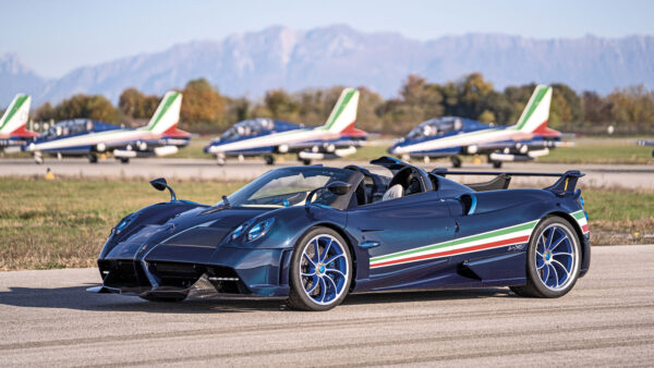 Wallpaper Tricolore, 2021, Cars, Pagani, Huayra, Desktop