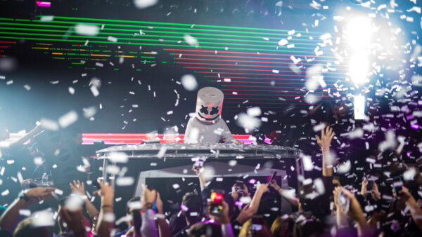 Wallpaper The, Front, Marshmello, White, Dress, Desktop, Electronic, Audience, Music, Playing, Wearing, Standing