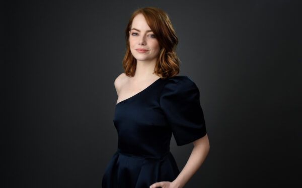 Wallpaper Emma, Stone, 2017