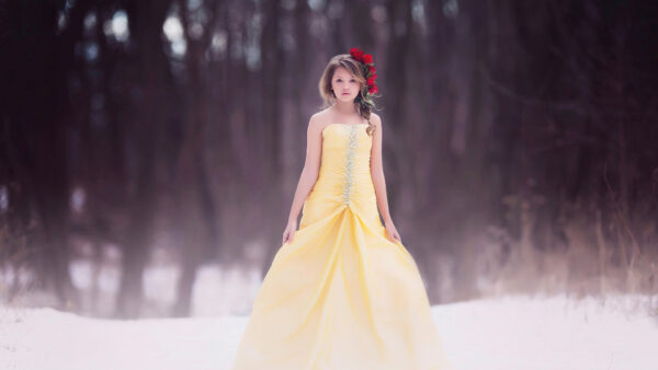 Wallpaper Dress, Wearing, Snow, Blur, Cute, Girl, Background, Yellow, Standing, Little, Forest