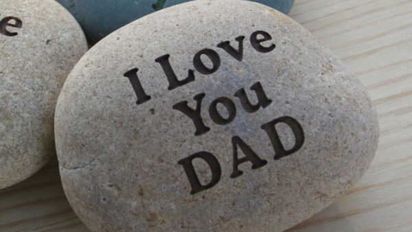 Wallpaper Stone, MOM, Dad, Engraved, Love, Words, You