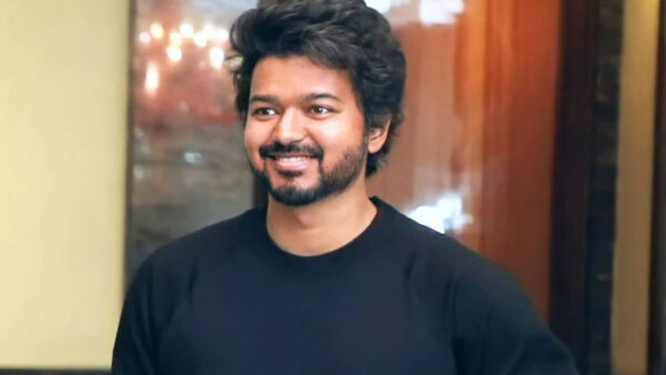 Wallpaper Smiley, Standing, Background, Dress, Stunning, Vijay, Wearing, Blur, Black