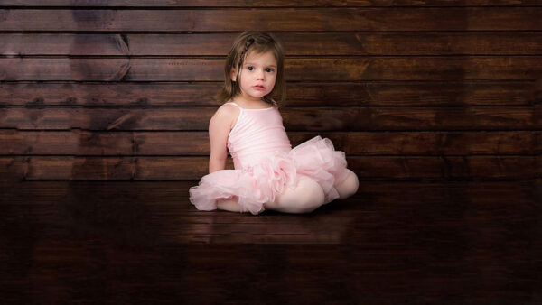 Wallpaper Girl, Wood, Light, Wearing, Sitting, Cute, Pink, Floor, Dress, Little