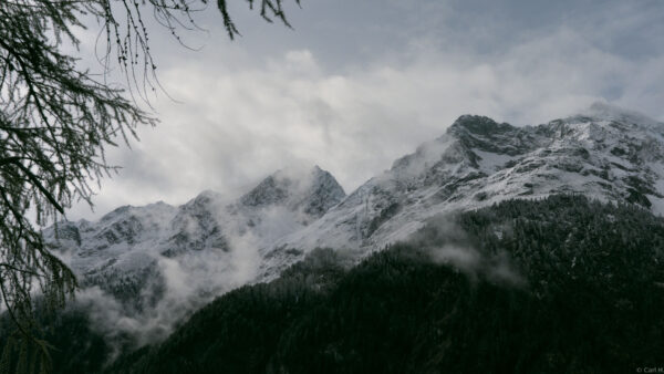 Wallpaper Sky, With, Blue, Desktop, Fog, Mobile, Capped, Mountains, Nature, Under, Snow, Greenery