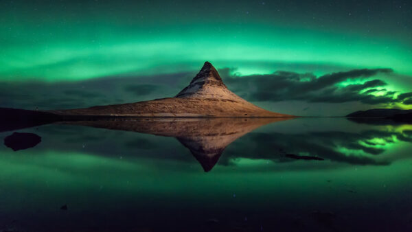 Wallpaper Desktop, Borealis, Iceland, Reflection, Under, Nature, Water, Sky, Green, Aurora, With, Kirkjufell, Mountain, Stars