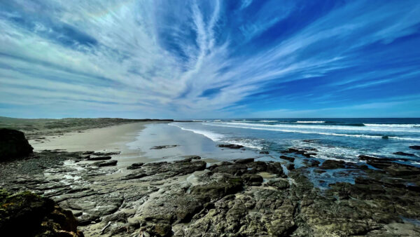 Wallpaper White, Sky, Stones, Daytime, Ocean, Mobile, Waves, Rocks, Closeup, Under, Sand, Desktop, Clouds, During, Beach, Nature, Blue, View