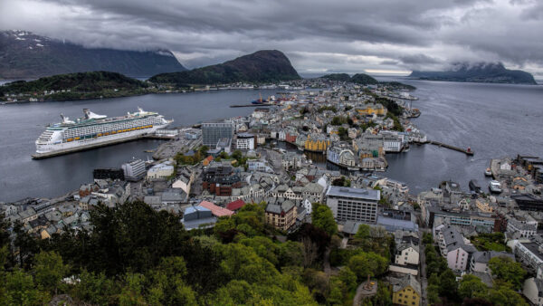 Wallpaper Ålesund, House, Travel, Ship, Norway, Building, Desktop, Panorama