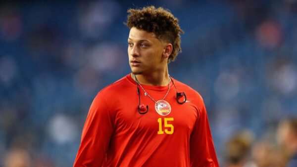 Wallpaper Background, Sports, Sports-HD, Red, Desktop, Wearing, Mahomes, Blur, Dress, Patrick