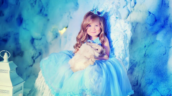 Wallpaper Cute, Desktop, Wearing, Little, Girl, Blue, Beautiful, Dress, With, Rabbit