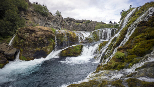 Wallpaper Green, Algae, Clouds, Background, Sky, Pouring, Rocks, Covered, White, From, Waterfalls, River, Nature