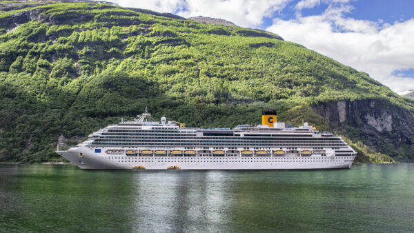 Wallpaper Under, White, Near, Cruise, Green, Sky, Desktop, Mountain, And, Blue, Ship, Cloudy