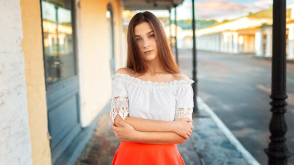 Wallpaper Blur, Dress, Model, Standing, Background, Red, Wearing, White, Girl, Girls