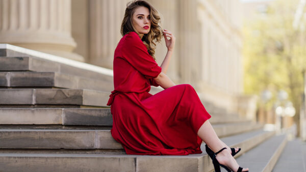 Wallpaper Background, Red, Bokeh, Girl, Model, Dress, Blonde, Blur, Wearing, Sitting, Stairs, Girls