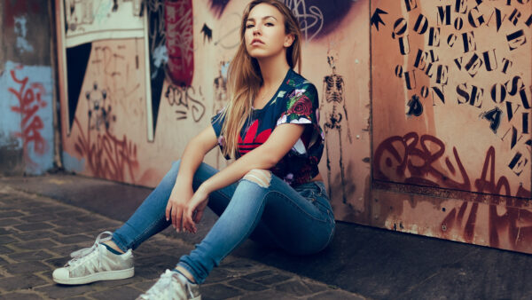 Wallpaper Art, WALL, Printed, Girl, Girls, Colorful, Jeans, Blue, Wearing, Model, And, Background, Sitting, Top, Painting