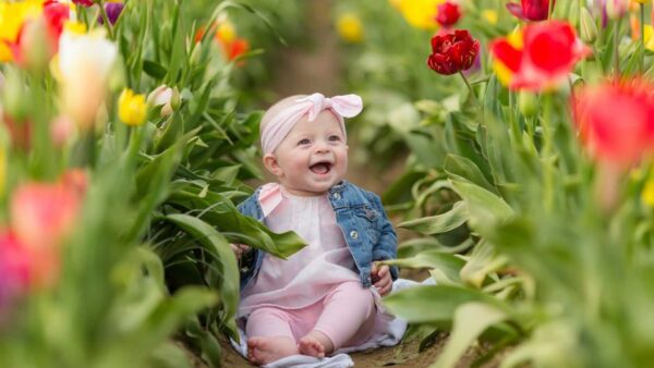 Wallpaper Dress, Background, Jeans, Sitting, Overcoat, Colorful, Blue, Girl, Pink, Smiling, Light, Baby, Flowers, Cute, Wearing