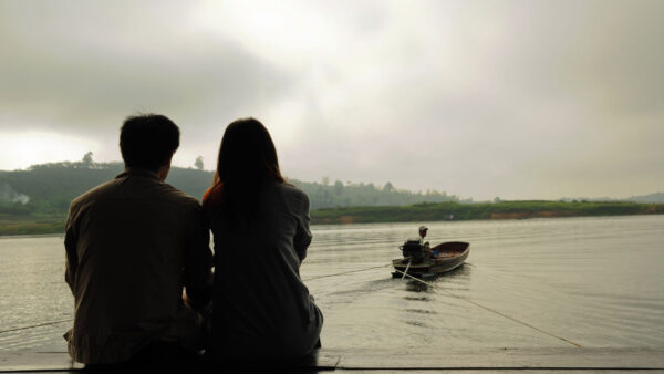 Wallpaper Couple, Boating, Watching