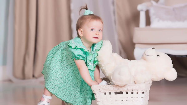 Wallpaper Wearing, Green, Teddy, Cute, Girl, Near, Standing, With, Basket, Baby, Toy, Dress, Child