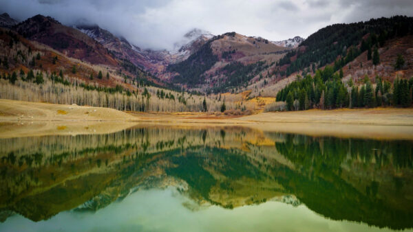 Wallpaper Foggy, Rock, Reflection, Nature, Slope, Mobile, Mountains, Green, View, Desktop, Lake, Trees, Landscape