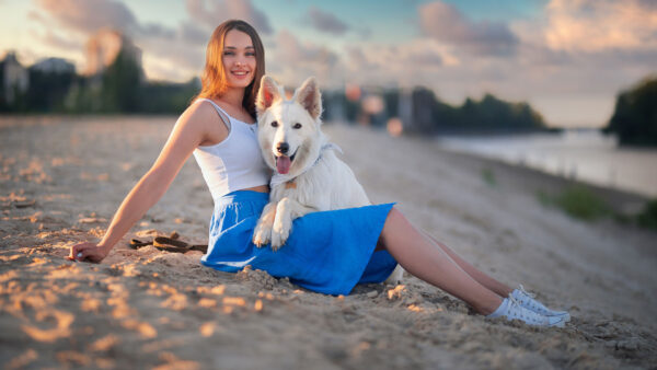 Wallpaper Sand, Model, Dog, Blue, Beach, Girls, Smiley, Sitting, Girl, Dress, Wearing, With, White, Pet