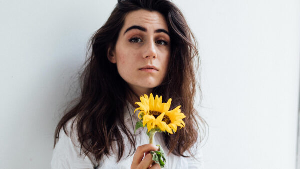 Wallpaper With, Yellow, Dress, Wearing, Flower, Dodie, White