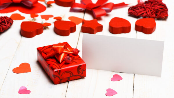 Wallpaper Day, Background, Valentine’s, Box, Heart, White, Love, Gift, Shapes, Desktop, Mobile, Star, Red