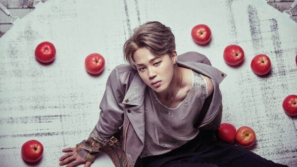 Wallpaper White, BTS, Apples, Table, Looking, With, Sitting, Jimin