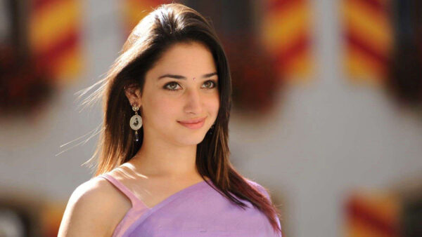 Wallpaper Bhatia, Purple, Saree, Girls, Background, Beautiful, Colorful, Tamannaah, Standing, Blur, Wearing