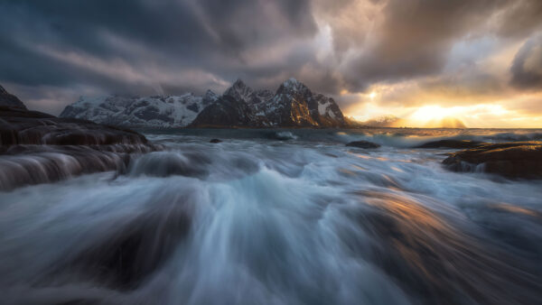 Wallpaper Waves, Stones, Sky, Mobile, Lightning, Rushing, Background, Desktop, Ocean, Through, Nature