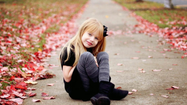 Wallpaper Girl, Desktop, Child, Pathway, Sitting, Nice, Cute, Looking