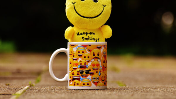 Wallpaper Toy, Yellow, Ceramic, Mug, Emoji