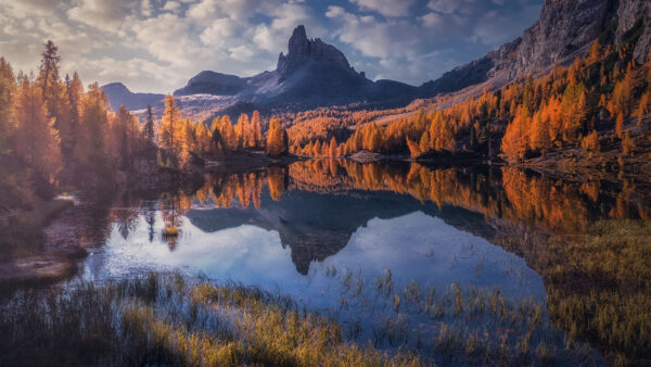 Wallpaper Trees, Yellow, Green, Under, Blue, Sky, Lake, White, Slope, Clouds, Reflection, Orange, Background, Rock, Autumn, Mountains