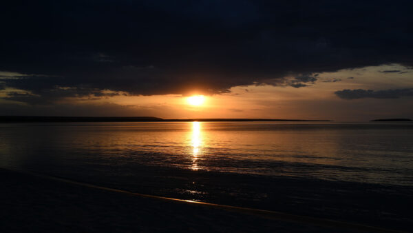 Wallpaper Moon, Sea, Horizon, Beach, Clouds, Sky, Reflection, Mobile, Nature, Black, Desktop