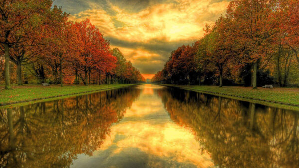 Wallpaper Colorful, Clouds, Water, Autumn, River, Blue, Fall, Reflection, Yellow, Trees, Sky, Under, Between