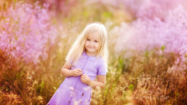 Wallpaper Blur, Background, Hair, White, Cute, Purple, Standing, Girl, Light, Little, Wearing, Dress